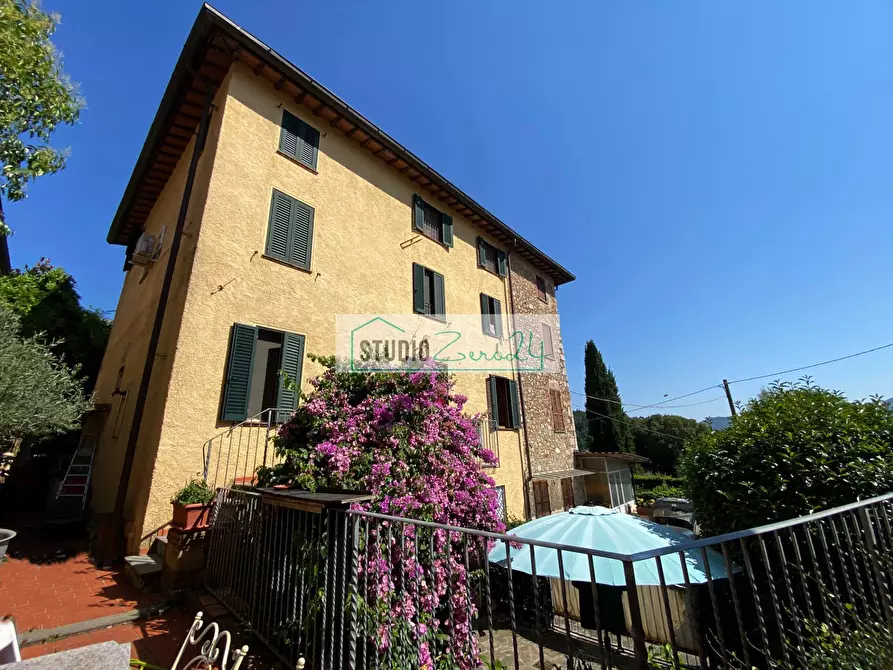 appartamento in vendita a Camaiore in zona Vado