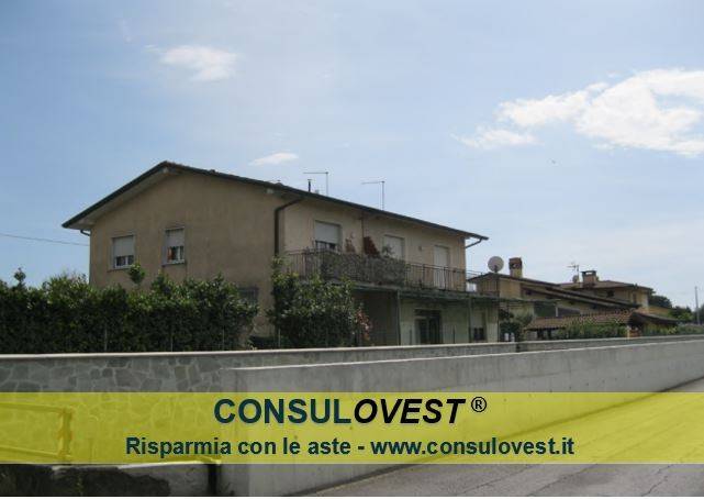 appartamento in vendita a Camaiore in zona Capezzano Pianore