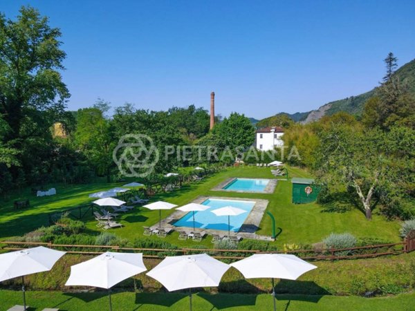 casa indipendente in vendita a Camaiore in zona Lombrici