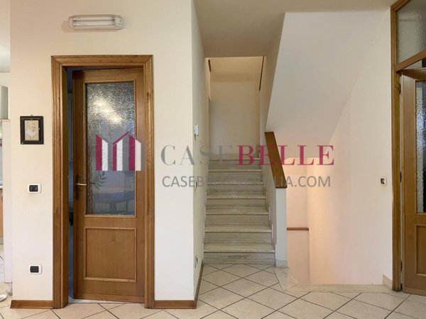 casa indipendente in vendita a Camaiore