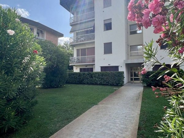 appartamento in vendita a Camaiore in zona Secco