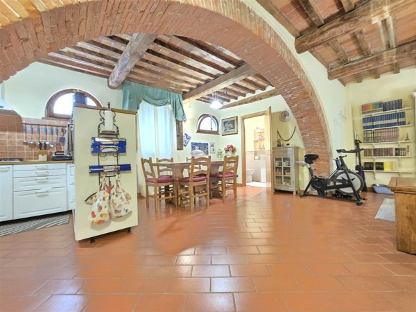 casa indipendente in vendita a Camaiore in zona Pieve di Camaiore