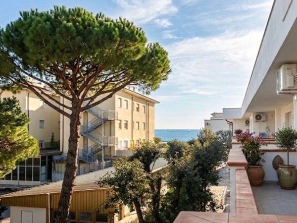 appartamento in vendita a Camaiore