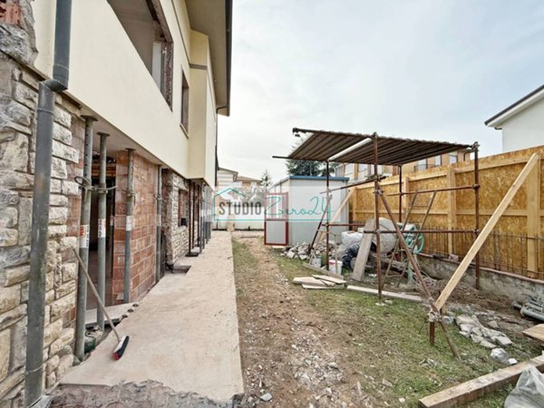 casa indipendente in vendita a Camaiore in zona Lido di Camaiore