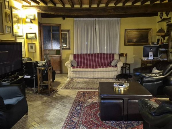 appartamento in vendita a Camaiore in zona Pieve di Camaiore
