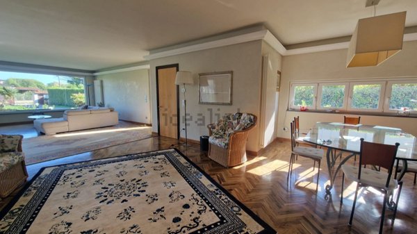 casa indipendente in vendita a Camaiore in zona Capezzano Pianore