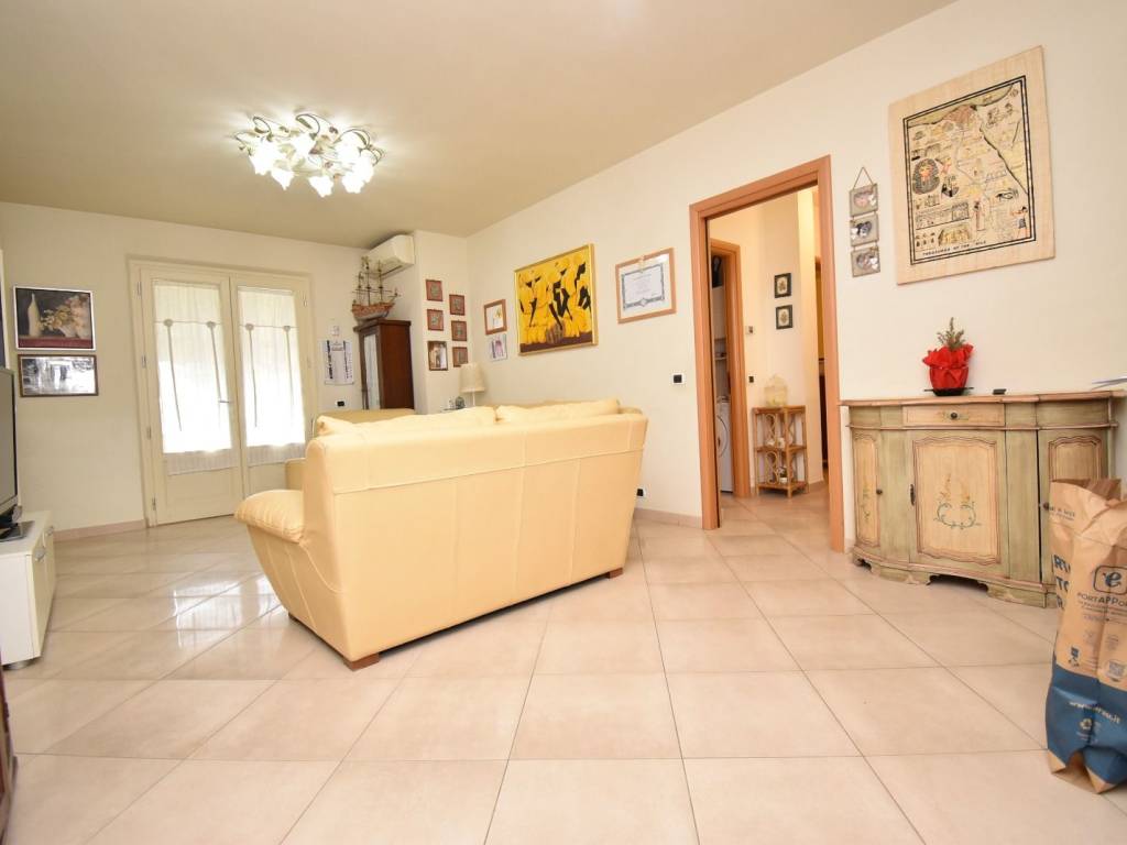 appartamento in vendita a Camaiore in zona Capezzano Pianore