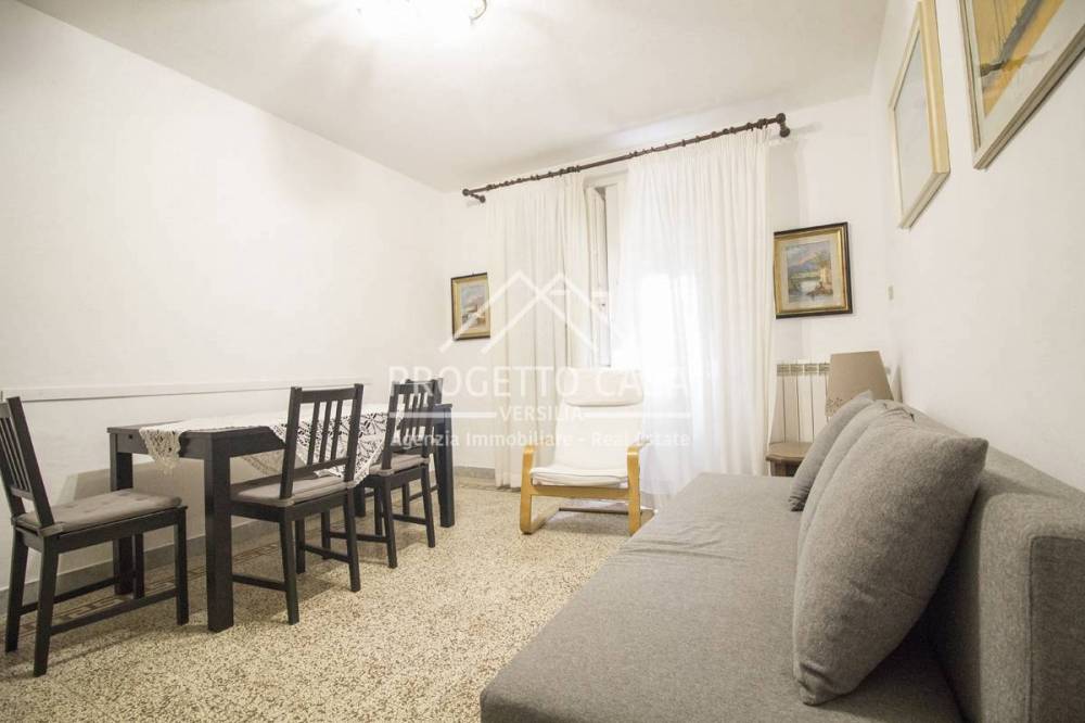 appartamento in vendita a Camaiore in zona Lido di Camaiore