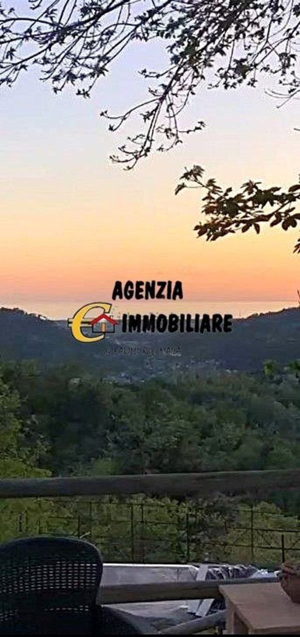 casa indipendente in vendita a Camaiore in zona Metato