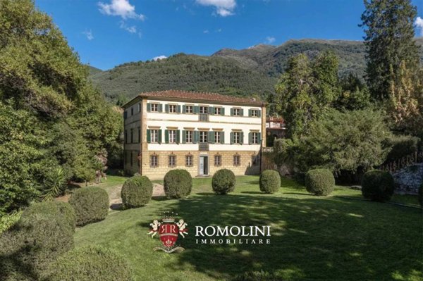 casa indipendente in vendita a Camaiore in zona Pieve di Camaiore