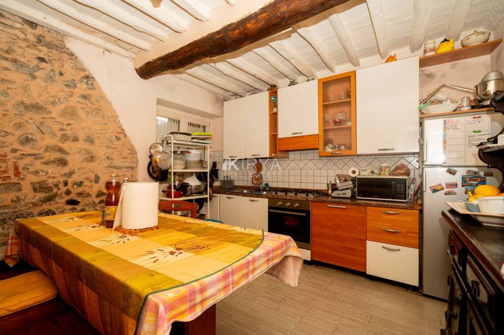 casa indipendente in vendita a Camaiore in zona Lido di Camaiore