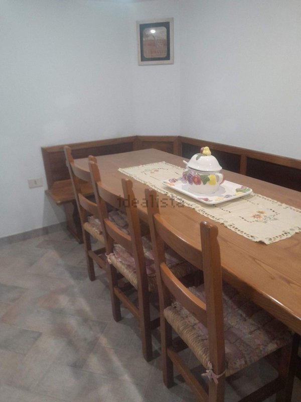 casa indipendente in vendita a Camaiore in zona Vado