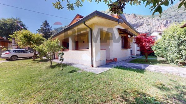 casa indipendente in vendita a Camaiore