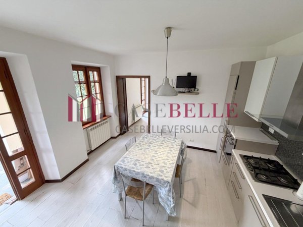 casa indipendente in vendita a Camaiore