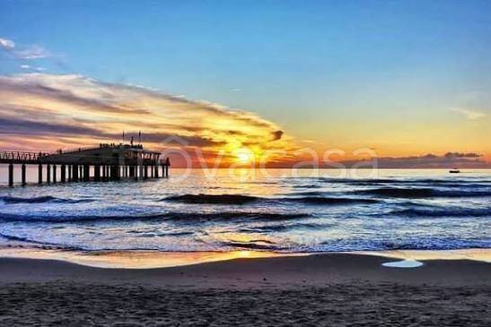 appartamento in vendita a Camaiore in zona Lido di Camaiore