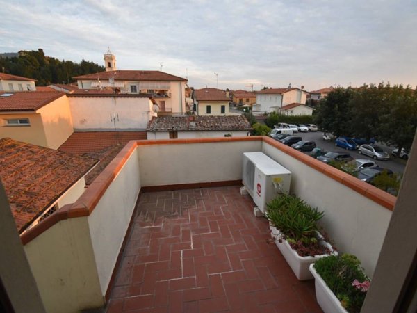 appartamento in vendita a Camaiore in zona Capezzano Pianore