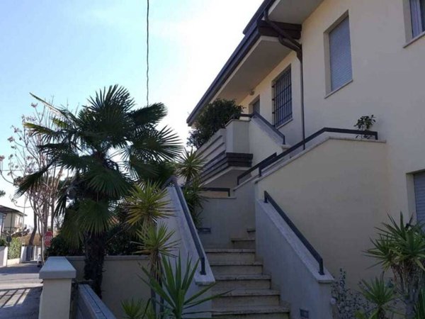 casa indipendente in vendita a Camaiore in zona Secco