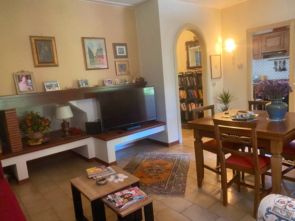 appartamento in vendita a Camaiore