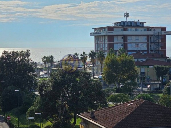 appartamento in vendita a Camaiore