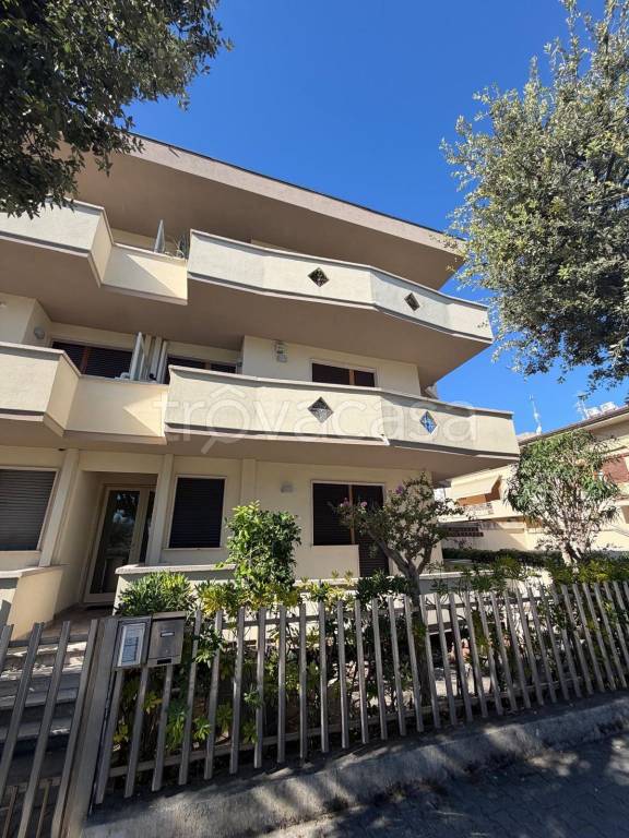 appartamento in vendita a Camaiore in zona Secco