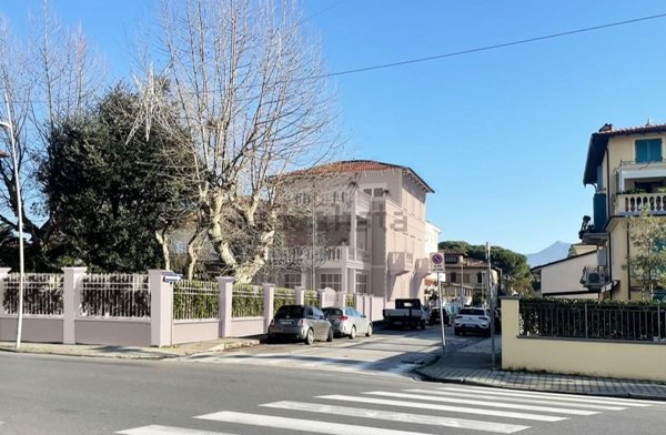appartamento in vendita a Camaiore in zona Secco