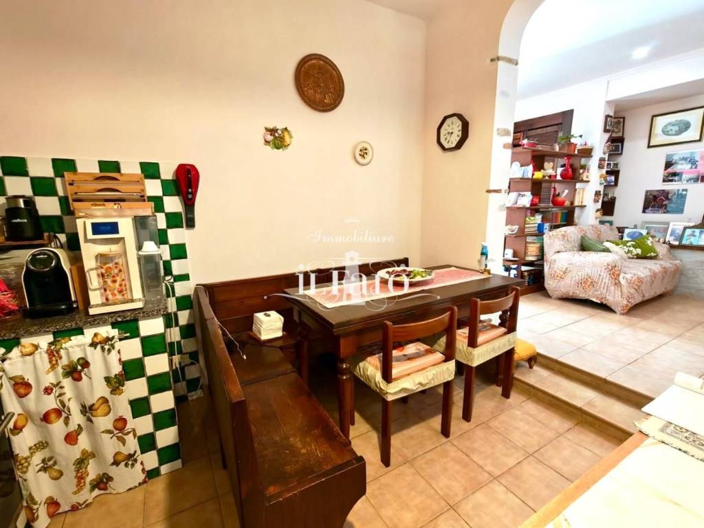casa indipendente in vendita a Camaiore in zona Pieve di Camaiore
