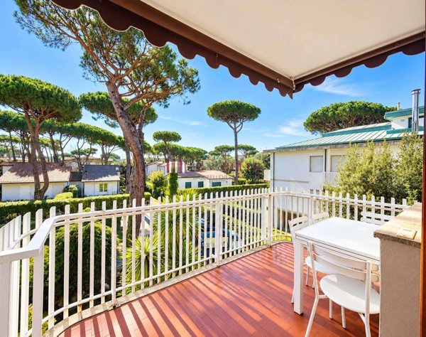appartamento in vendita a Camaiore in zona Lido di Camaiore