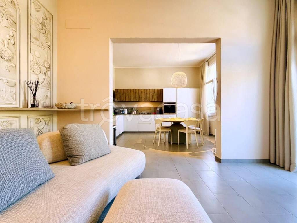 casa indipendente in vendita a Camaiore in zona Lido di Camaiore