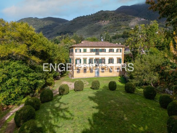 casa indipendente in vendita a Camaiore in zona Marignana