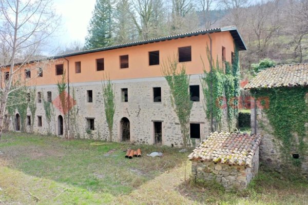 appartamento in vendita a Camporgiano