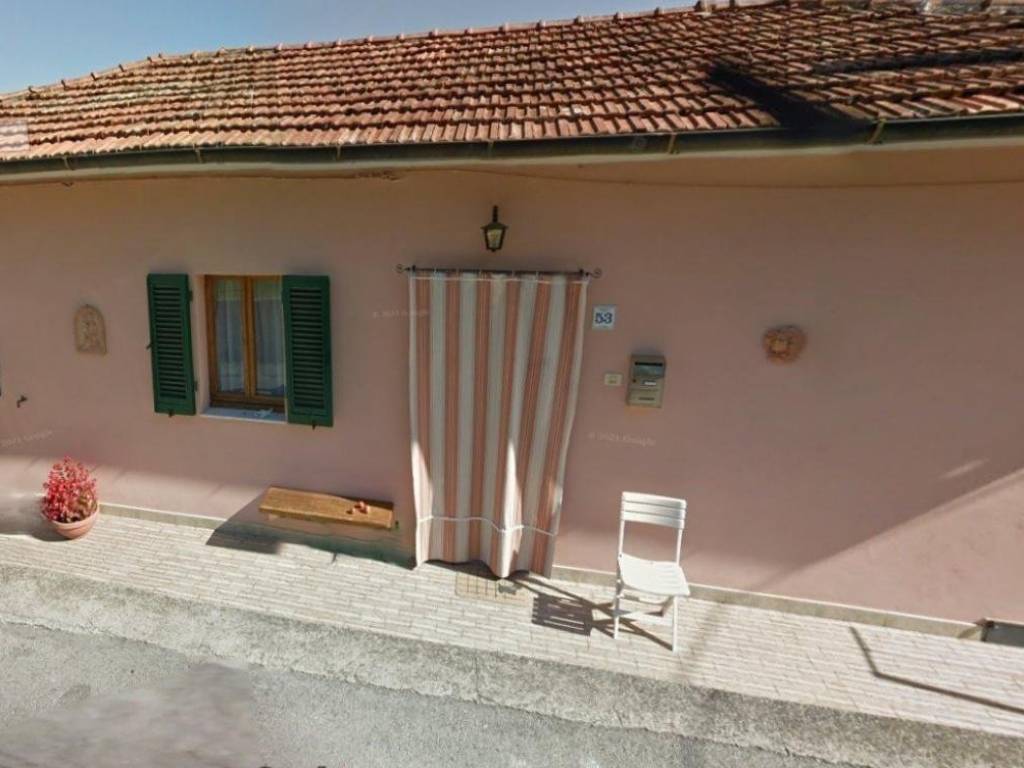 casa indipendente in vendita a Camporgiano in zona Poggio