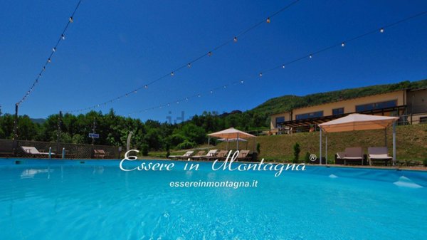 casa indipendente in vendita a Camporgiano