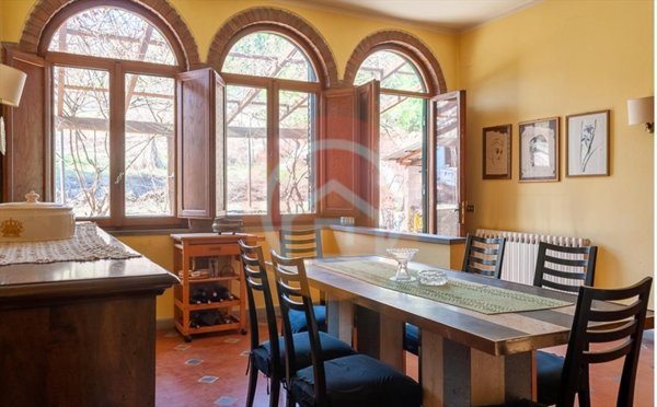 casa indipendente in vendita a Camporgiano in zona Filicaia