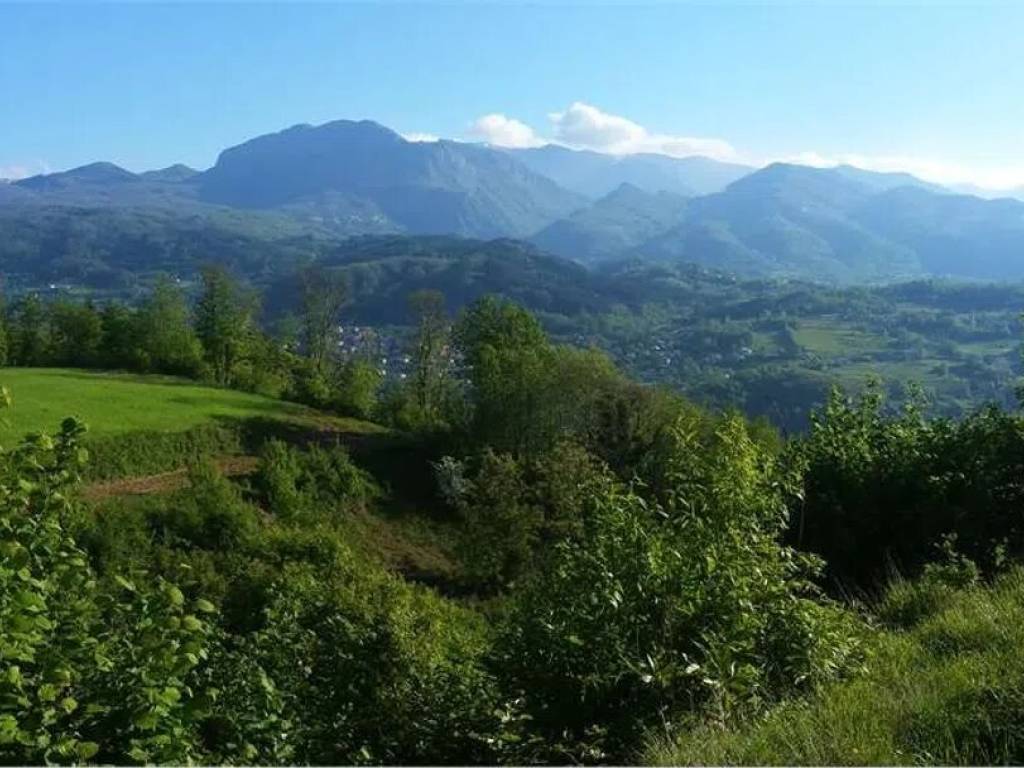 casale in vendita a Camporgiano