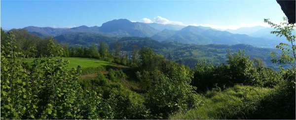 casale in vendita a Camporgiano