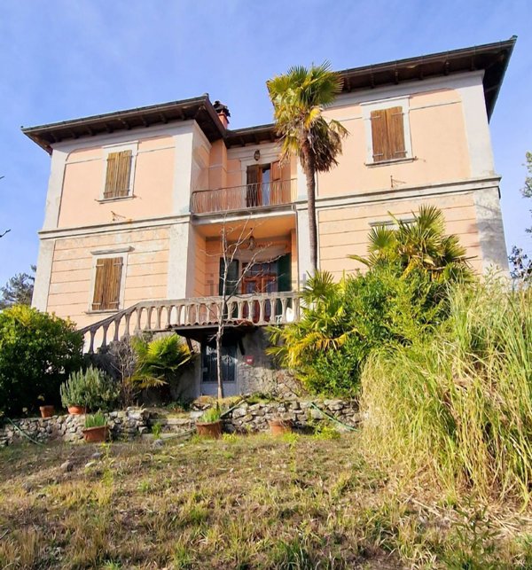 casa indipendente in vendita a Camporgiano in zona Casciana