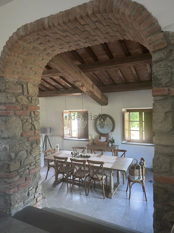 casa indipendente in vendita a Camporgiano in zona Casatico