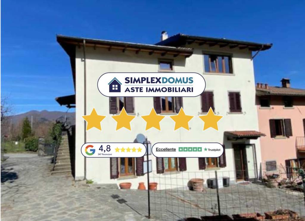 appartamento in vendita a Camporgiano in zona Vitoio