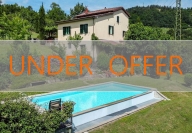 casa indipendente in vendita a Camporgiano
