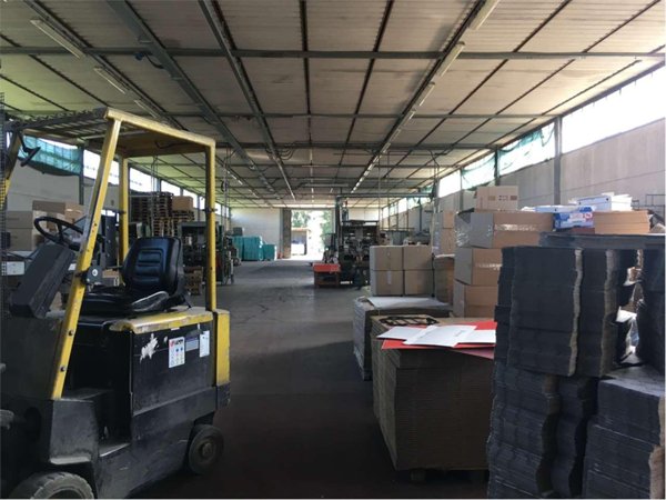locale commerciale in vendita a Capannori