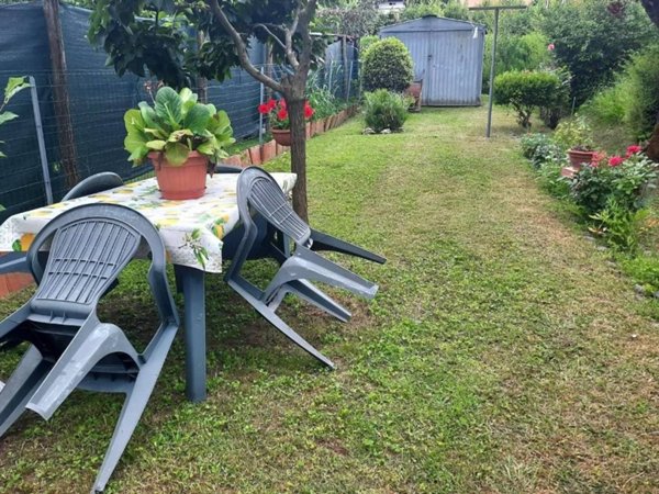 casa indipendente in vendita a Capannori in zona Santa Margherita