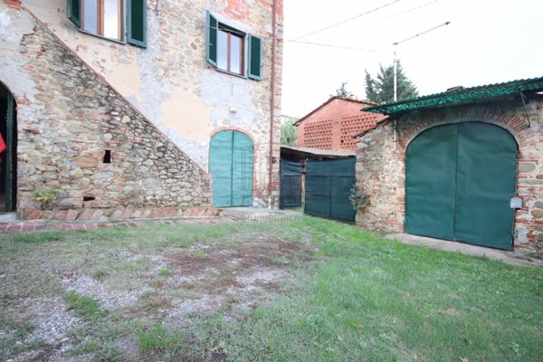 casa indipendente in vendita a Capannori