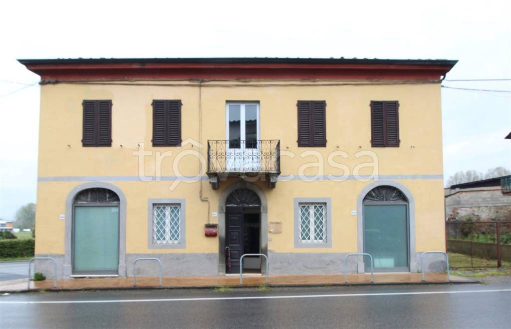 casa indipendente in vendita a Capannori in zona Borgonuovo