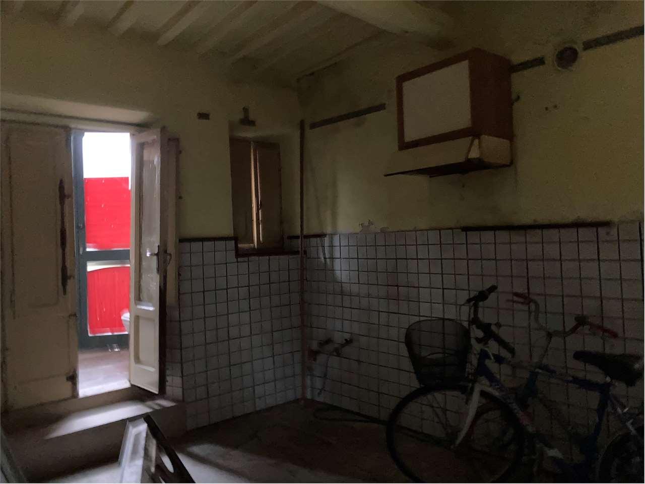appartamento in vendita a Capannori in zona Borgonuovo