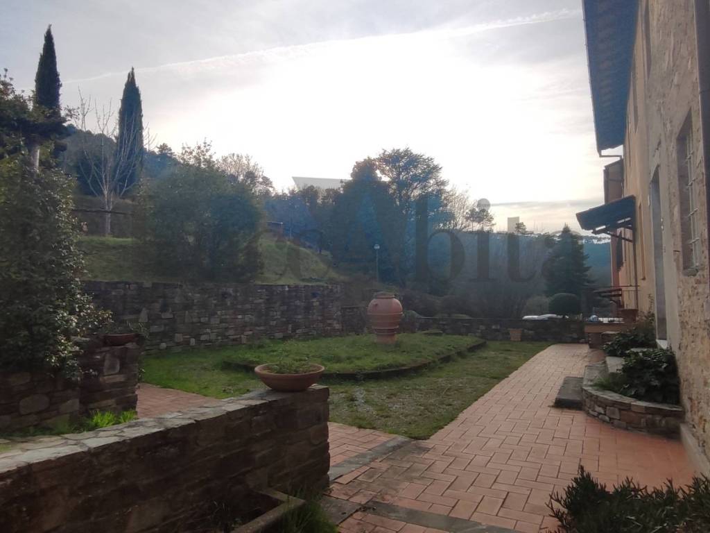 casa indipendente in vendita a Capannori