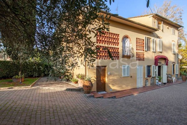 casa indipendente in vendita a Capannori in zona Santa Margherita