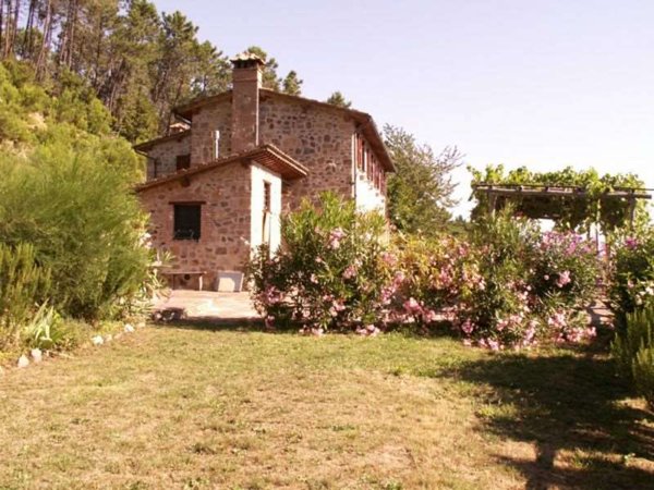 casa indipendente in vendita a Capannori