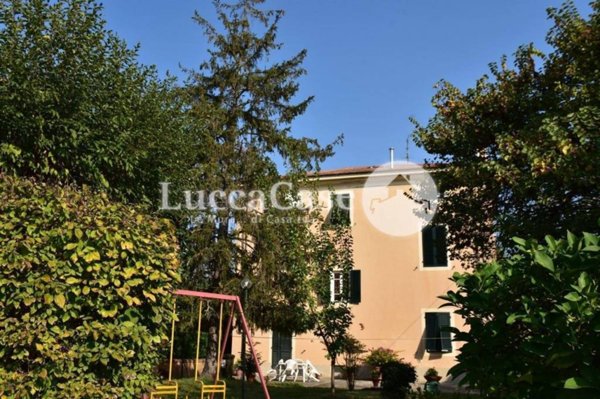 casa indipendente in vendita a Capannori in zona Carraia
