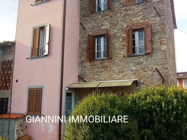 casa indipendente in vendita a Capannori in zona Carraia