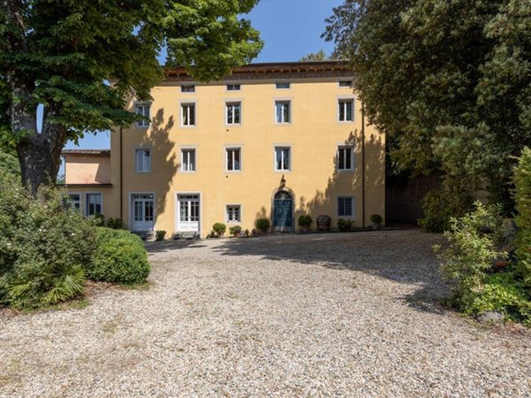 casa indipendente in vendita a Capannori